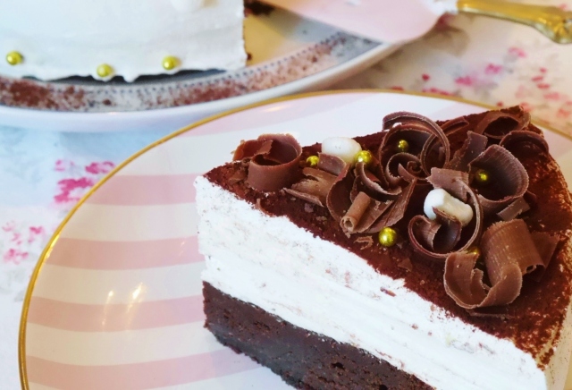 Double Chocolate-Brownies mit Marshmallowcreme